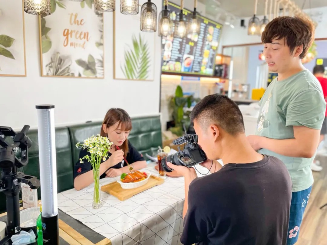 美食专栏-- 芝士焗饭视频拍摄现场